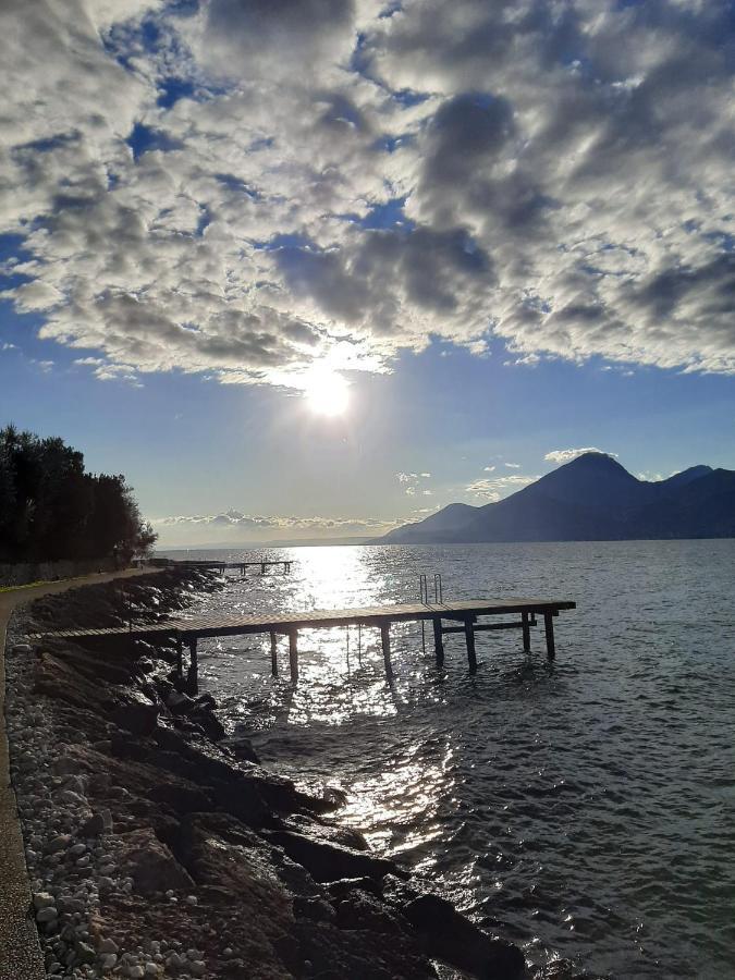 Villa Sul Lago Con Pontile Privato A Brenzone Sul Garda - Unique And Exclusive Zewnętrze zdjęcie