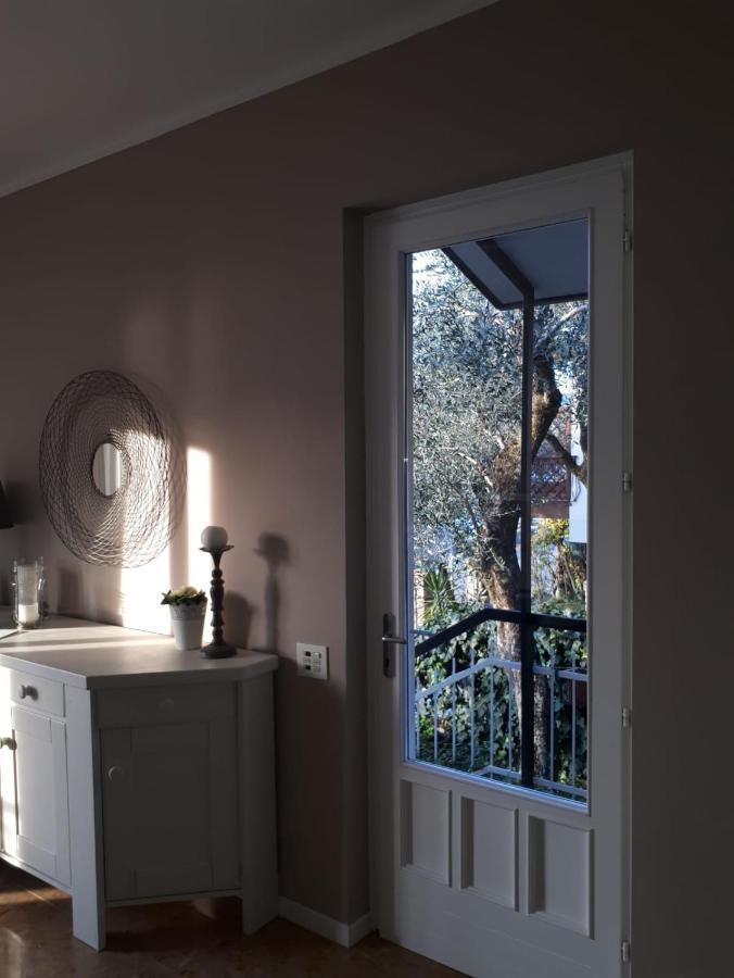 Villa Sul Lago Con Pontile Privato A Brenzone Sul Garda - Unique And Exclusive Zewnętrze zdjęcie
