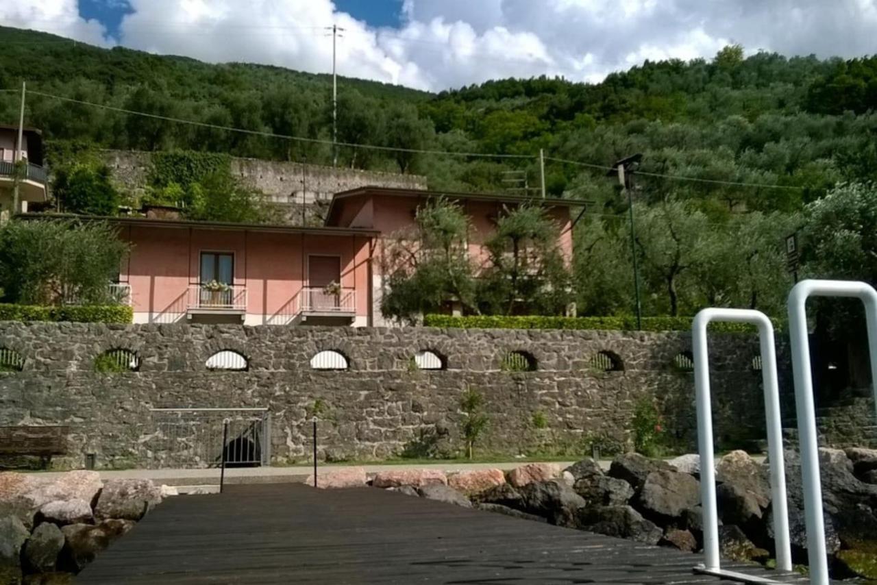 Villa Sul Lago Con Pontile Privato A Brenzone Sul Garda - Unique And Exclusive Zewnętrze zdjęcie