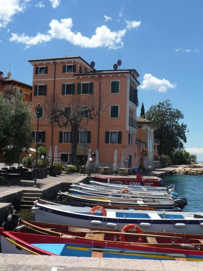 Villa Sul Lago Con Pontile Privato A Brenzone Sul Garda - Unique And Exclusive Zewnętrze zdjęcie