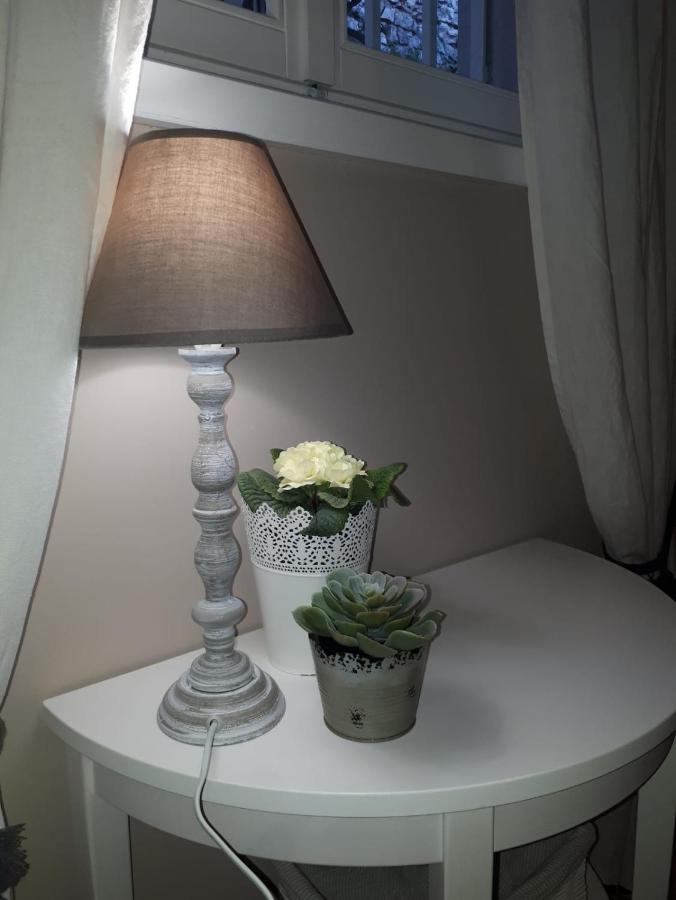 Villa Sul Lago Con Pontile Privato A Brenzone Sul Garda - Unique And Exclusive Zewnętrze zdjęcie